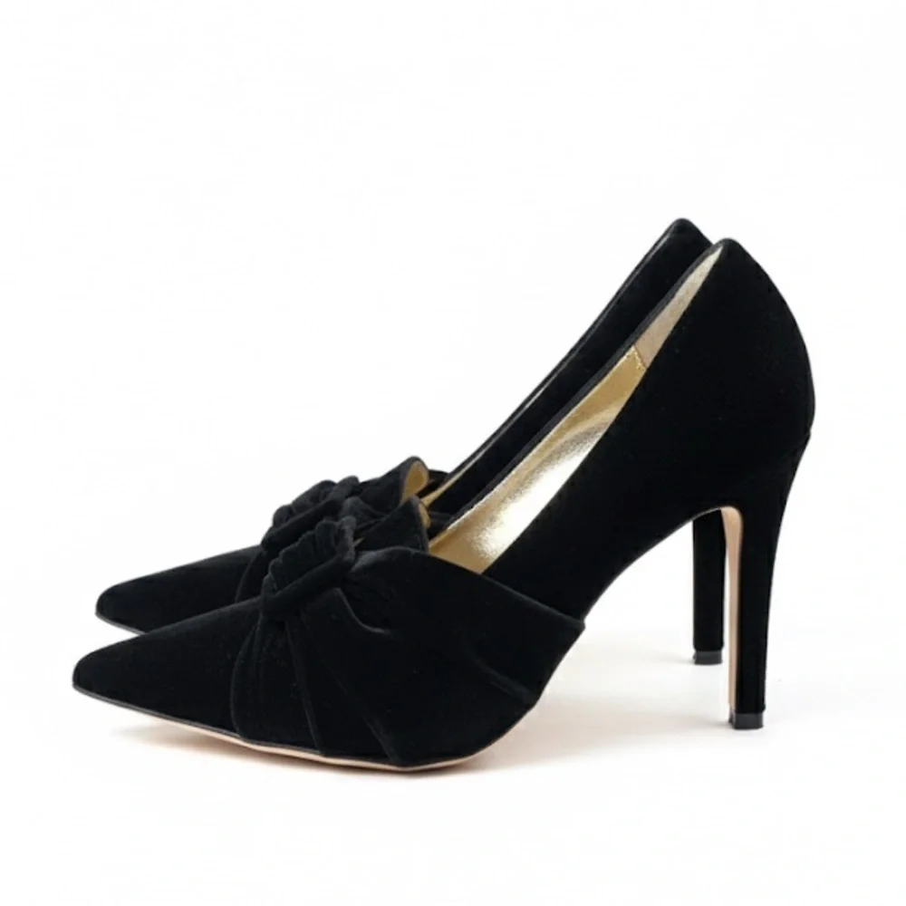 NIB Chiara Boni Black Velvet Buckle Wrap Pointed Toe Pumps Stiletto Sz 40